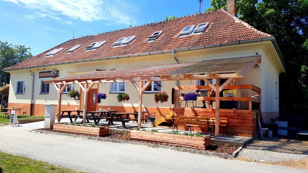 Penzion-Na Navsi Horni Plana Luaran gambar